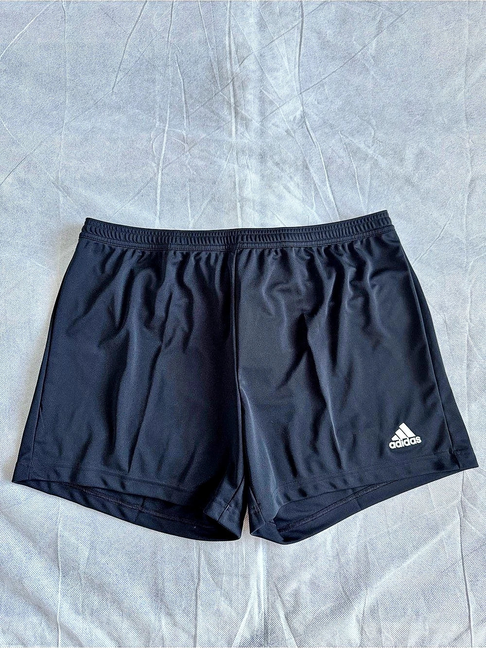 NWTS ADIDAS Ladies XL Shorts Black White 4" Inseam